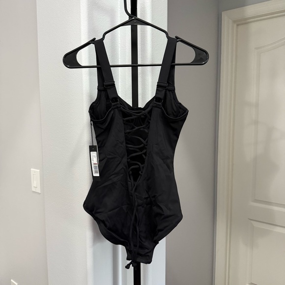 Ta3 Lifty One Piece Shapewear Swim Black Small Regular /Long D/DD NWT $188 - Picture 8 of 9
